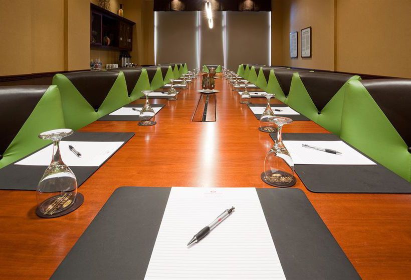 Hotel Crowne Plaza Milwaukee West  | Wauwatosa | Wisconsin | United States 20