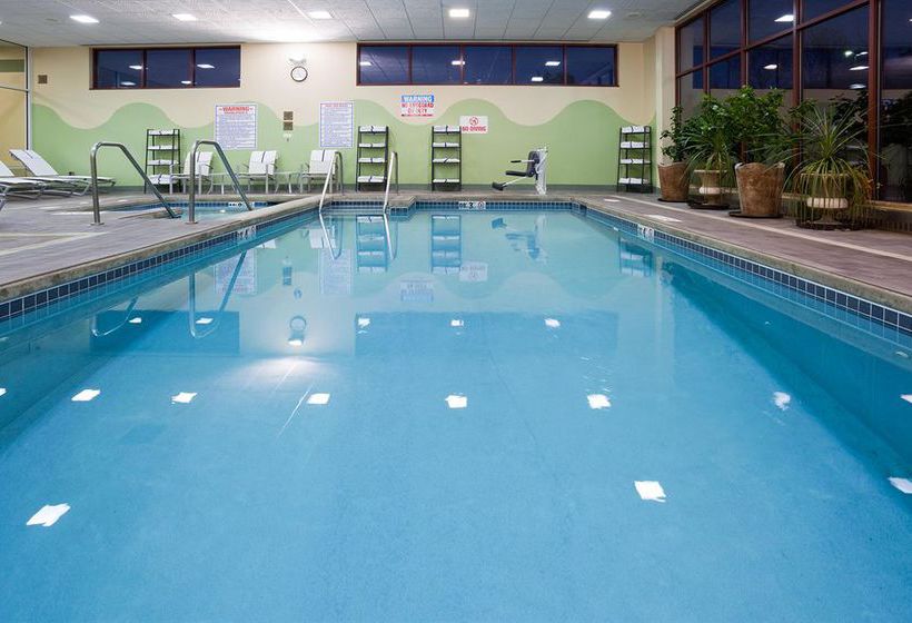 Hotel Crowne Plaza Milwaukee West  | Wauwatosa | Wisconsin | United States 4