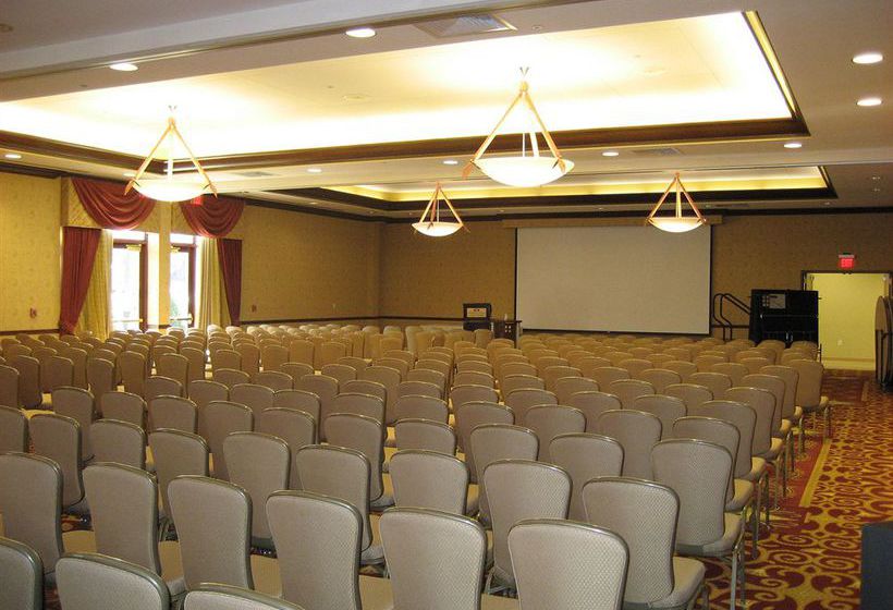 Hotel Crowne Plaza Milwaukee West  | Wauwatosa | Wisconsin | United States 5