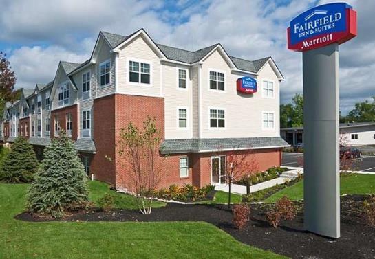 Hotel Fairfield Inn & Suites By Marriott Portsmouth Exeter  | Exeter | New Hampshire | United States 9