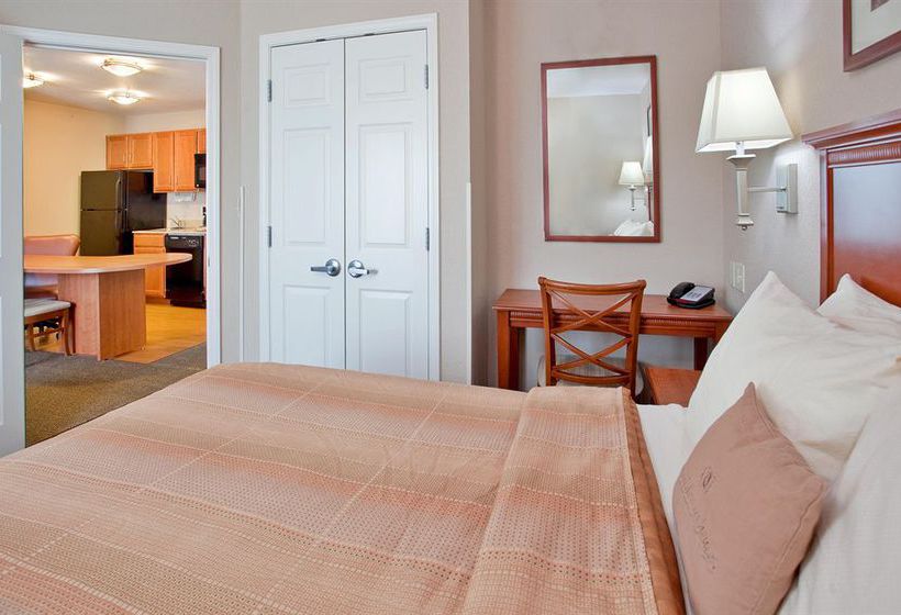 Hotel Candlewood Suites Kansas City Airport  | Kansas City | Missouri | United States 13