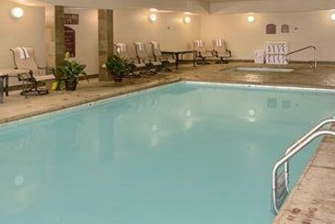 Hotel Super 8 Bonner Springs 