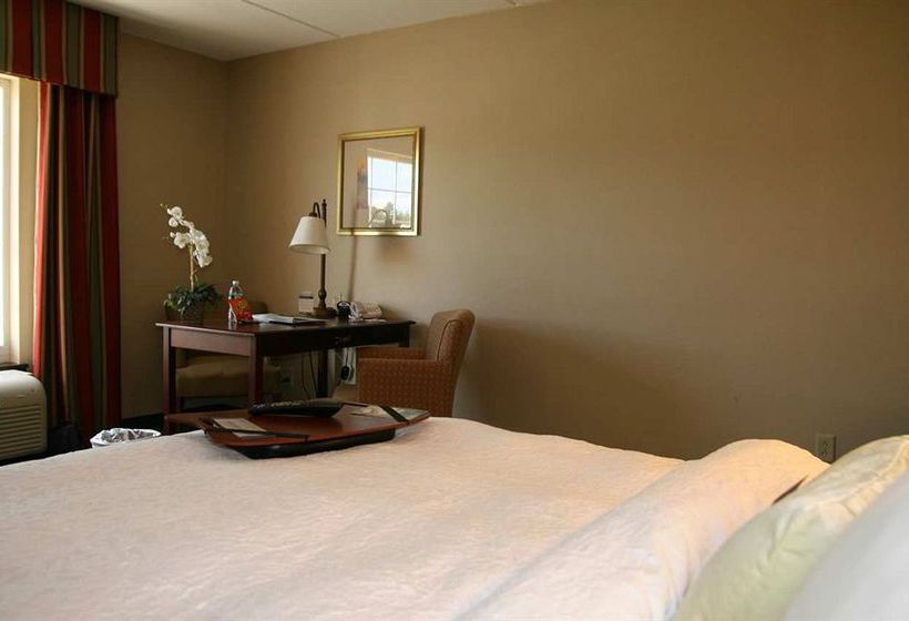 Hotel Hampton Inn & Suites Berkshires-Lenox  | Lenox | Massachusetts | United States 5