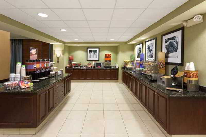 Hotel Hampton Inn & Suites Manchester  | Manchester | Connecticut | United States 20