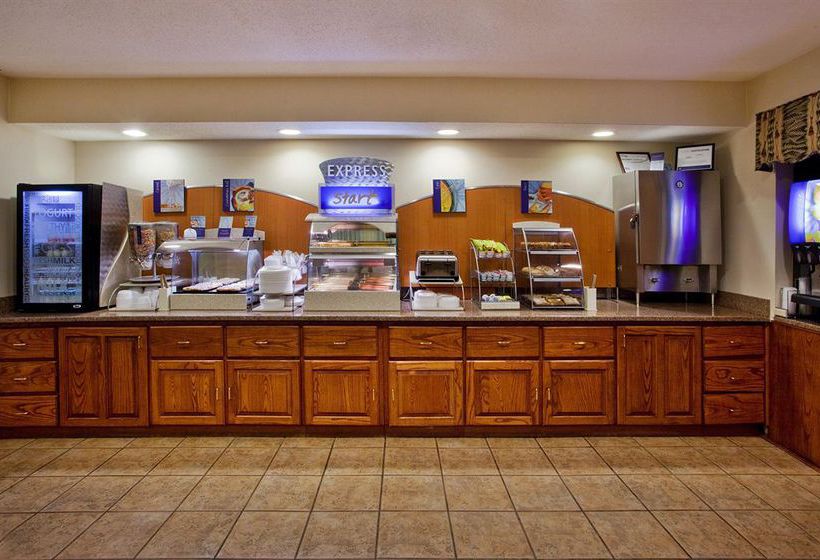Hotel Holiday Inn Express Dillard  | Dillard | Georgia | United States 10