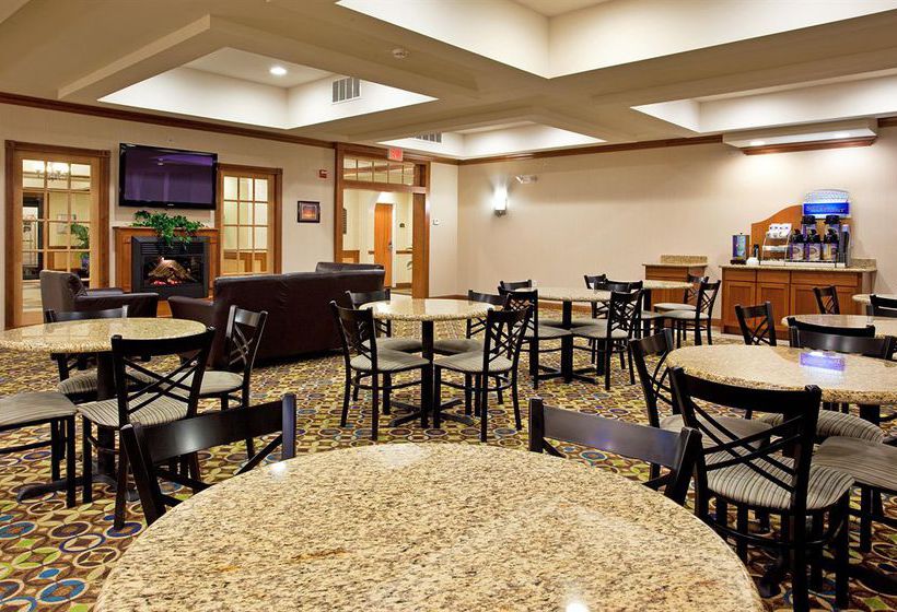 Holiday Inn Express Hotel & Suites Bay City 