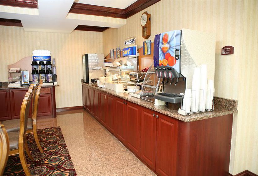 Hotel Holiday Inn Express Wixom  | Wixom | Michigan | United States 10