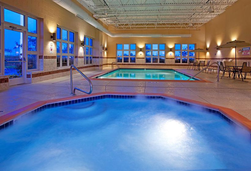 Hotel Holiday Inn Express Wixom  | Wixom | Michigan | United States 13