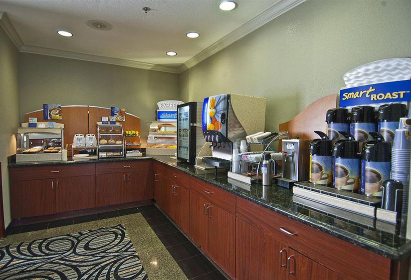 Hotel Holiday Inn Express Lake Charles  | Lake Charles | Louisiana | United States 14