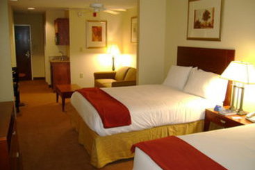 Hotel Holiday Inn Express Canton  | Canton | Mississippi | United States 13