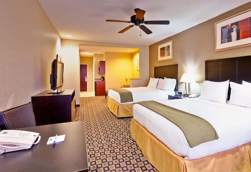 Hotel Holiday Inn Express & Suites Clinton  | Clinton | Mississippi | United States 3