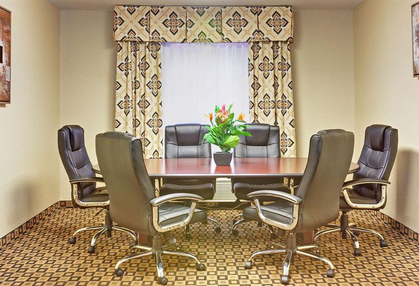 Hotel Holiday Inn Express & Suites Clinton  | Clinton | Mississippi | United States 8