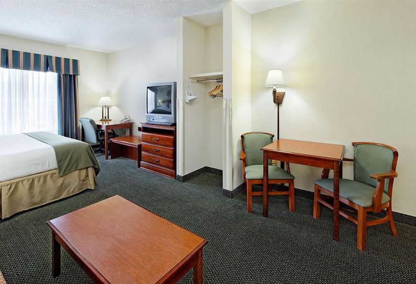 Hotel Holiday Inn Express & Suites Grenada  | Grenada | Mississippi | United States 12