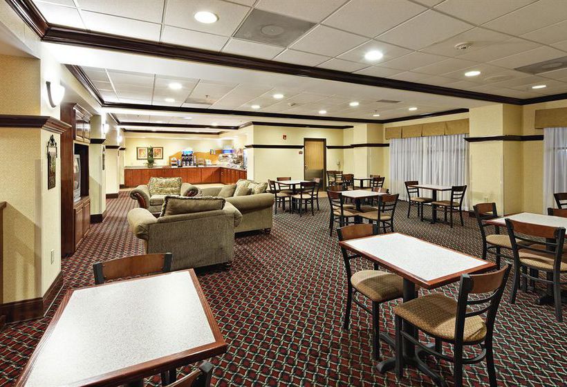Hotel Holiday Inn Express & Suites Grenada  | Grenada | Mississippi | United States 14