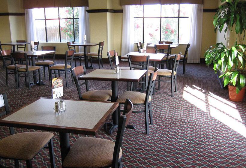 Hotel Holiday Inn Express & Suites Grenada  | Grenada | Mississippi | United States 4