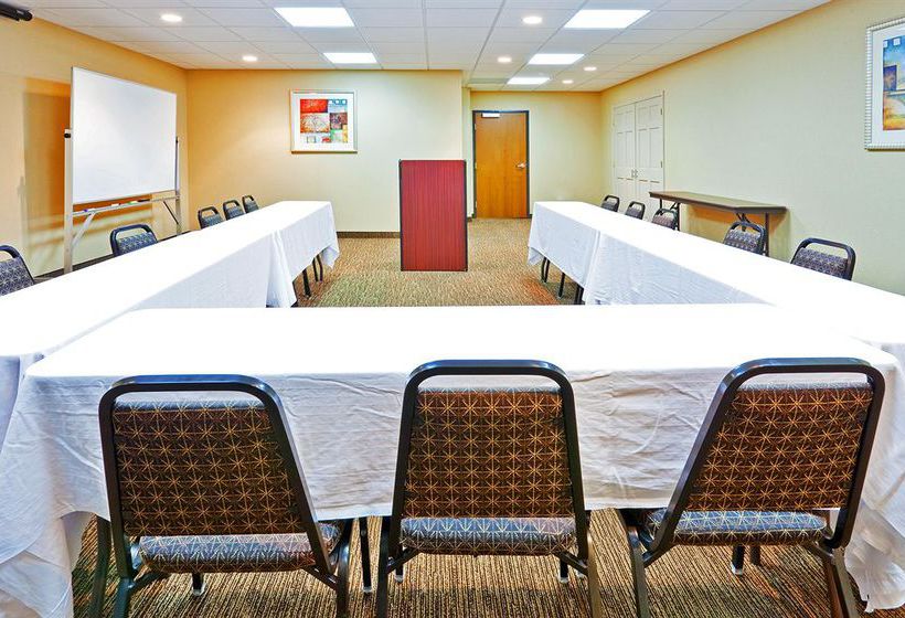 Holiday Inn Express Hotel & Suites Magee  | Magee | Mississippi | Estados Unidos 3