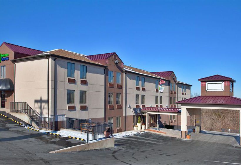 Hotel Holiday Inn Express Osage Beach  | Osage Beach | Missouri | United States 15