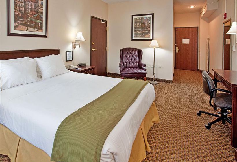 Hotel Holiday Inn Express Osage Beach  | Osage Beach | Missouri | United States 9