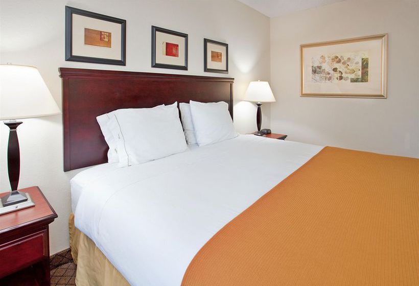 Hotel Holiday Inn Express Sikeston  | Sikeston | Missouri | United States 17