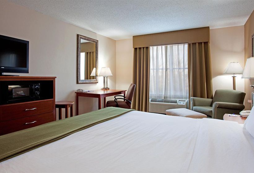 Hotel Holiday Inn Express Chapel Hill  | Chapel Hill | North Carolina | United States 17