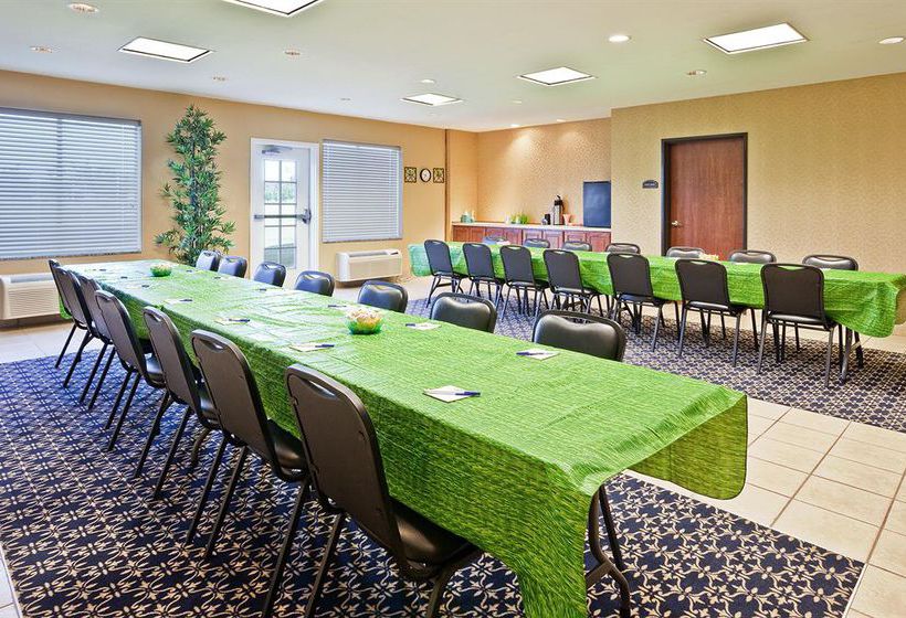 Hotel Holiday Inn Express Paragould  | Paragould | Arkansas | United States 17