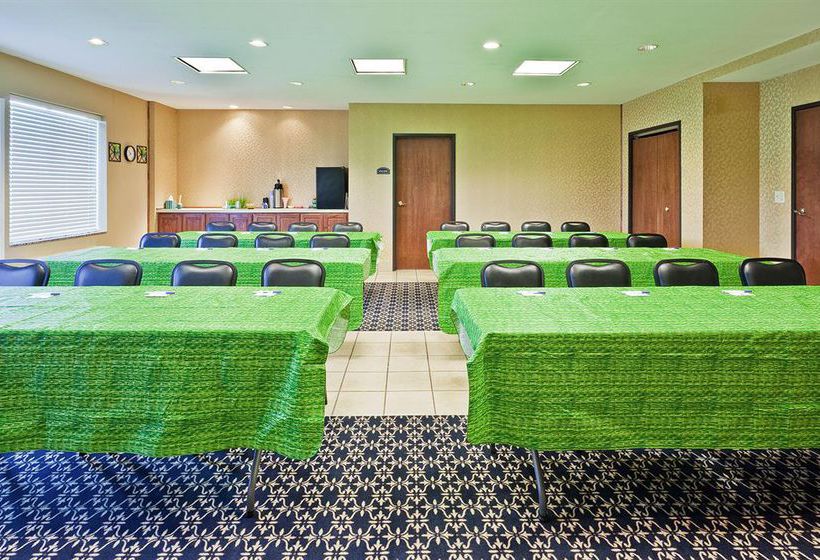 Hotel Holiday Inn Express Paragould  | Paragould | Arkansas | United States 3