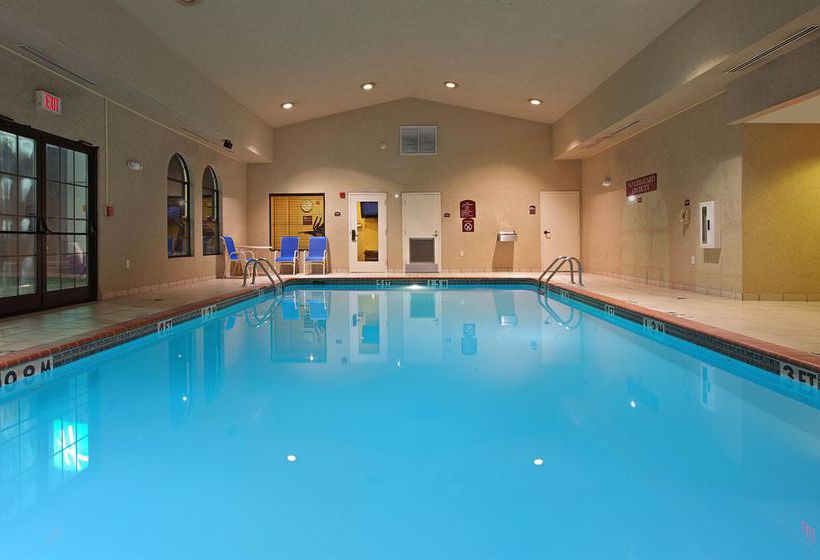 Hotel Holiday Inn Express North Little Rock  | North Little Rock | Arkansas | United States 14