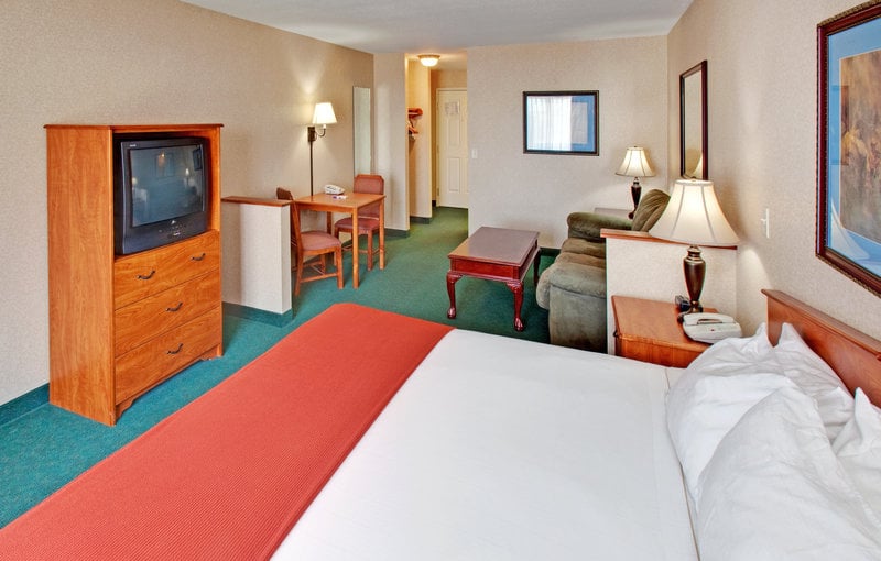 Hotel Holiday Inn Express & Suites Dickinson  | Dickinson | North Dakota | United States 15