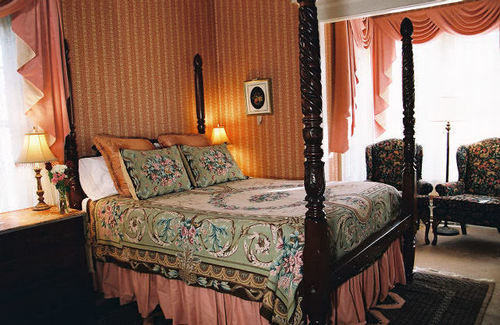 Hotel Isaiah Jones Homestead Bed & Breakfast  | Sandwich | Massachusetts | United States 8