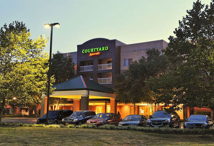 Hotel Courtyard Edison Woodbridge Edison