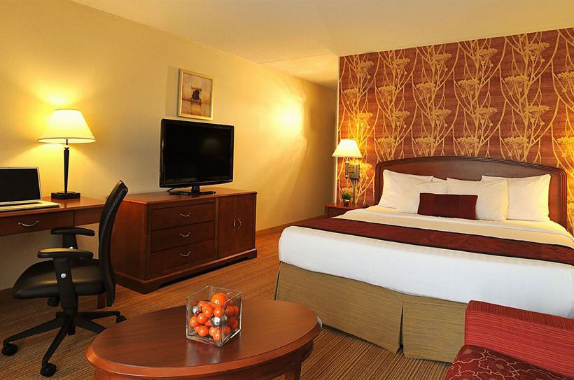 Hotel Courtyard Edison Woodbridge  | Edison | New Jersey | United States 4