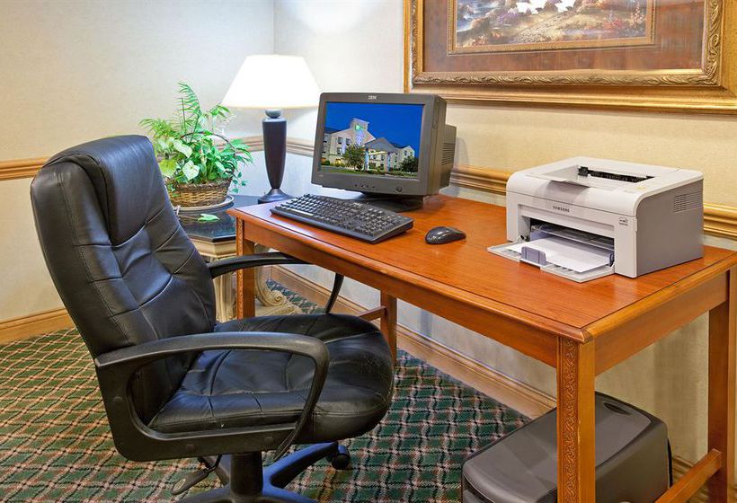 Holiday Inn Express Hotel Elkhart South  | Elkhart | Indiana | United States 6