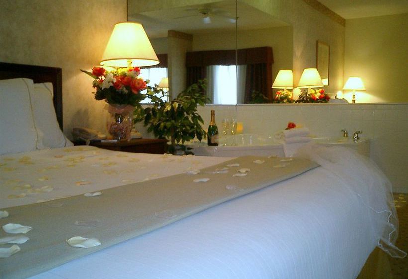 Hotel Holiday Inn Express Evansville West  | Evansville | Indiana | United States 17