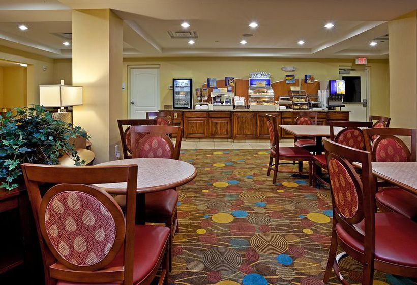 Holiday Inn Express Hotel & Suites Greensboro - Airport Area Greensboro