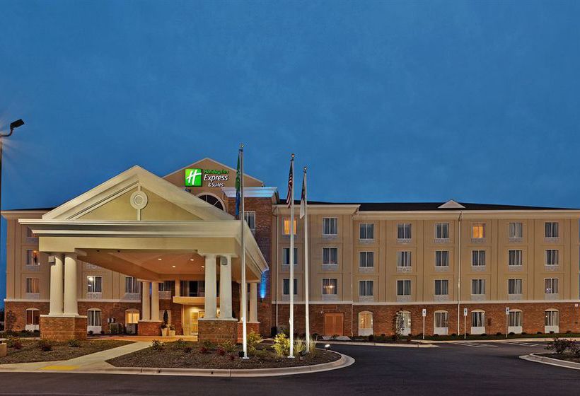 Holiday Inn Express Hotel & Suites Greensboro - Airport Area  | Greensboro | North Carolina | United States 15