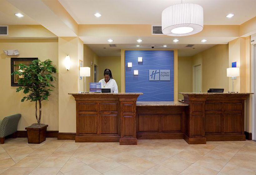 Holiday Inn Express Hotel & Suites Greensboro - Airport Area  | Greensboro | North Carolina | United States 16