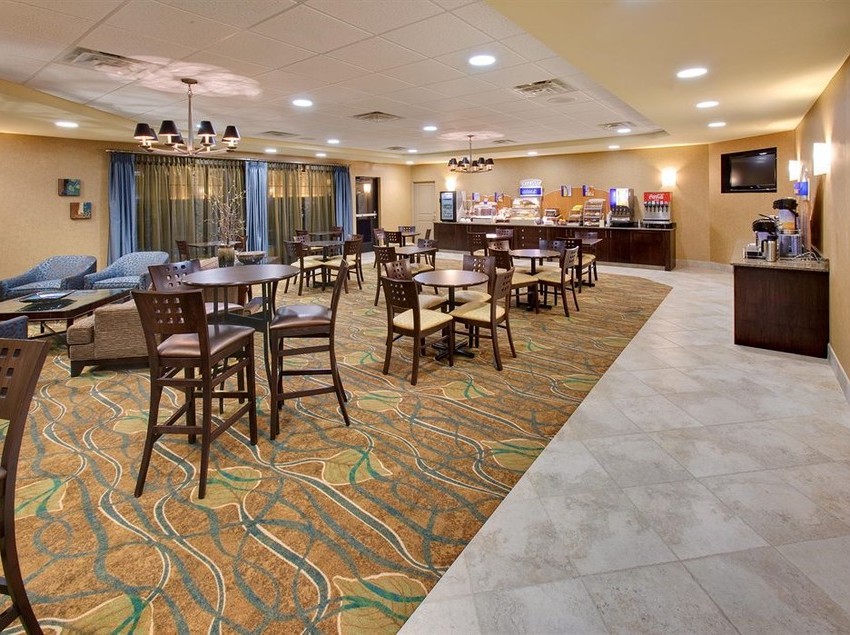 Hotel Holiday Inn Express Grand Island  | Grand Island | Nebraska | Estados Unidos 17