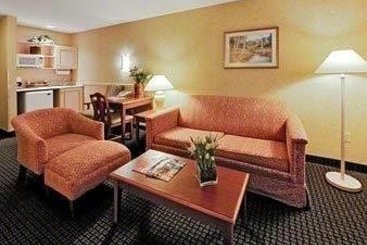 Hotel Hawthorn Suites By Wyndham Lancaster  | Lancaster | Pennsylvania | United States 8