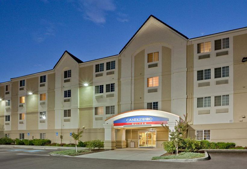 Hotel Candlewood Suites Medford  | Medford | Oregon | United States 1