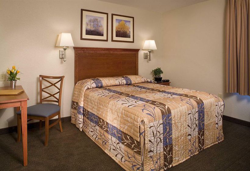 Hotel Candlewood Suites Medford  | Medford | Oregon | United States 10