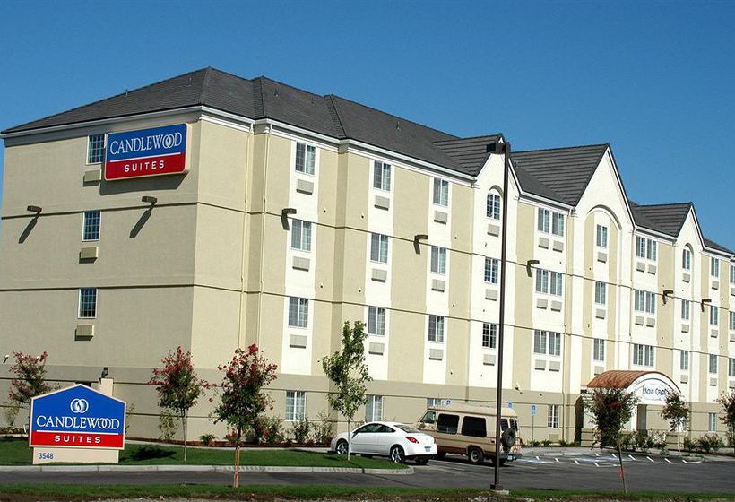 Hotel Candlewood Suites Medford  | Medford | Oregon | United States 2