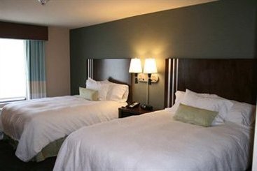 Hotel Hampton Inn Suites Grafton  | Grafton | Wisconsin | United States 14