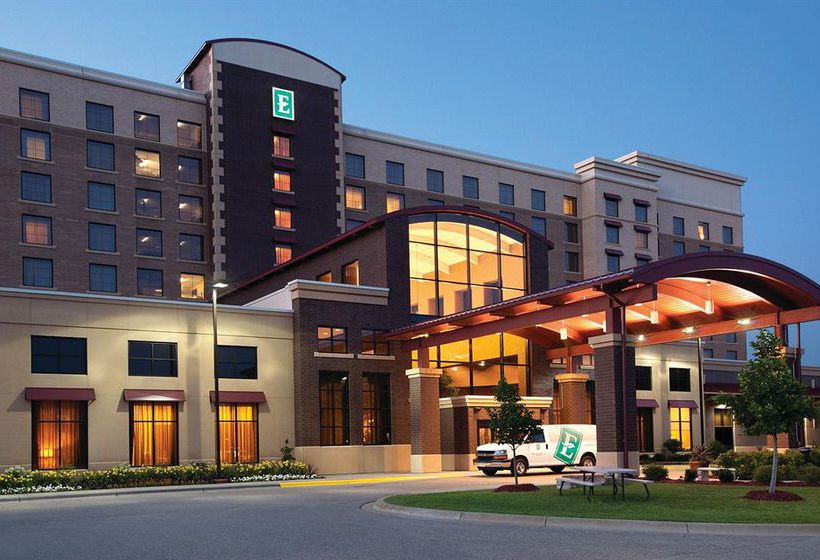 Hotel Embassy Suites Minneapolis -North 