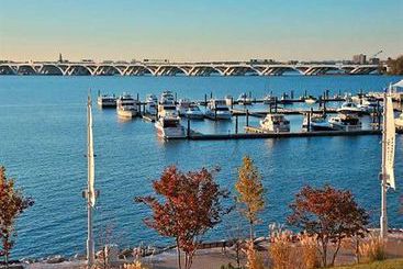Residence Inn National Harbor Washington, DC   | National Harbor | Maryland | United States 8