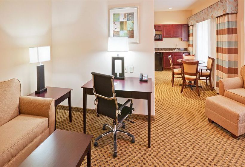 Holiday Inn Express Hotel & Suites Oklahoma City Westyukon  | Oklahoma City | Oklahoma | Estados Unidos 1
