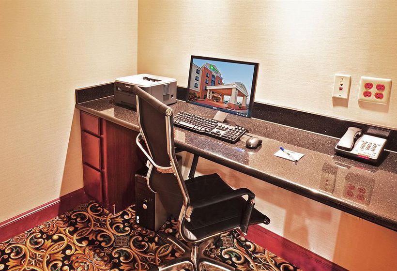 Holiday Inn Express Hotel & Suites Oklahoma City Westyukon  | Oklahoma City | Oklahoma | Estados Unidos 9