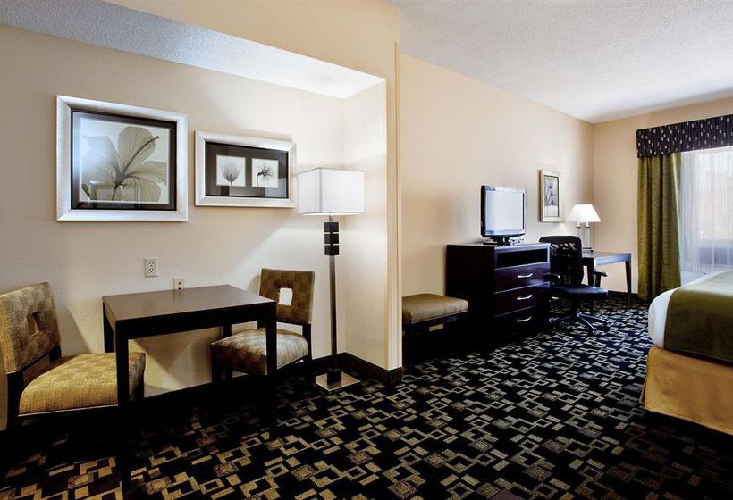 Holiday Inn Express Hotel & Suites Raleigh Southwest  | Raleigh | North Carolina | United States 10