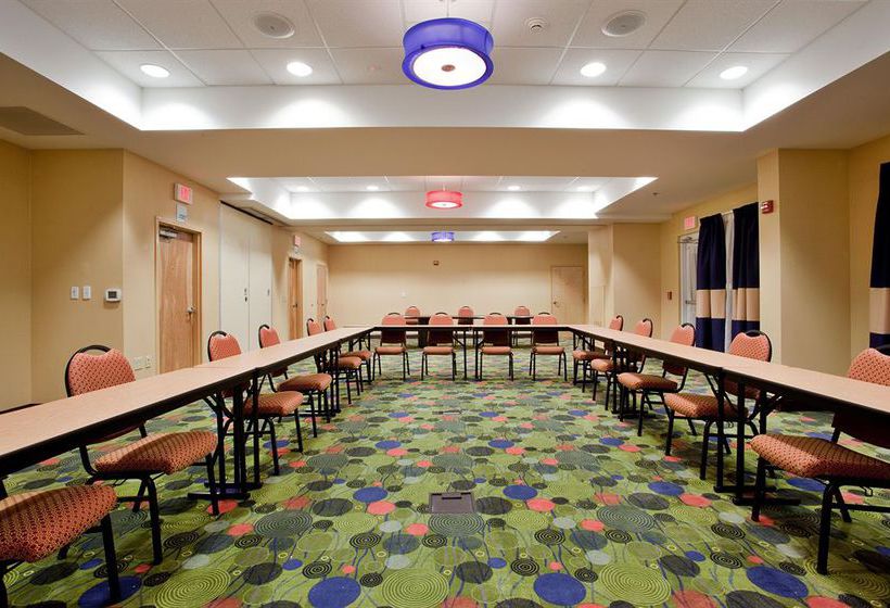Holiday Inn Express Hotel & Suites Raleigh Southwest  | Raleigh | North Carolina | United States 9