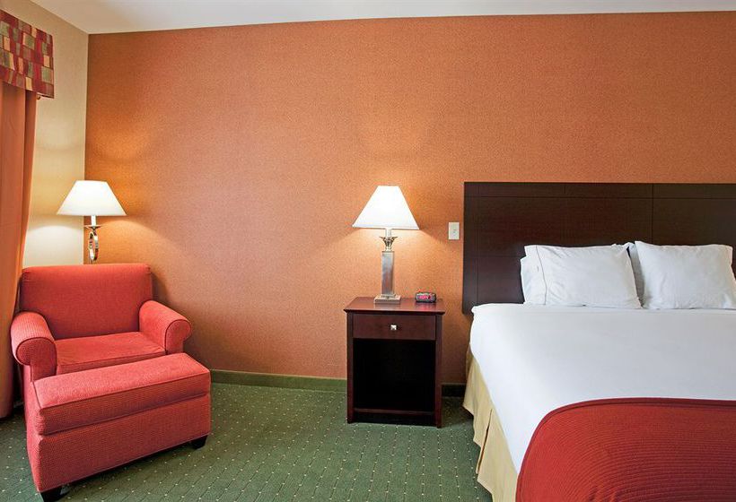 Holiday Inn Express Hotel & Suites Reno Airport  | Reno | Nevada | United States 6
