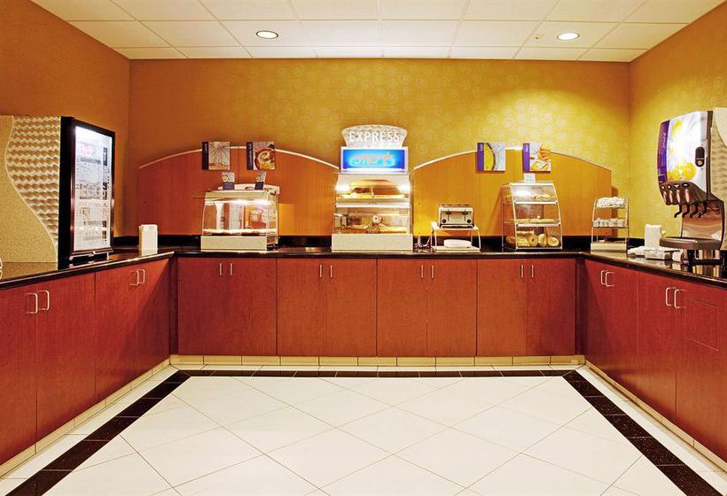 Holiday Inn Express Hotel & Suites Reno Airport  | Reno | Nevada | United States 7